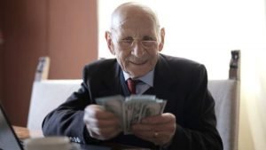 Scopri di più sull'articolo Fondo pensione: come funziona e quanto conviene